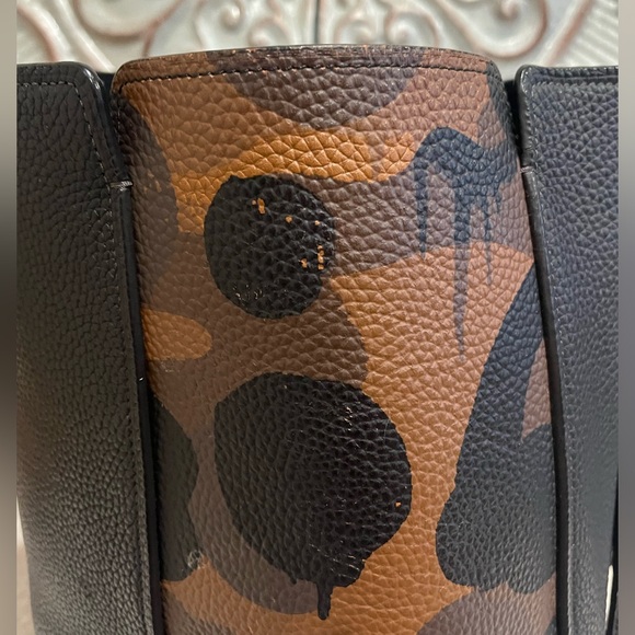 COACH Manhattan tote In Wild Beast Print Mixed Materials 72007 - Picture 7 of 15